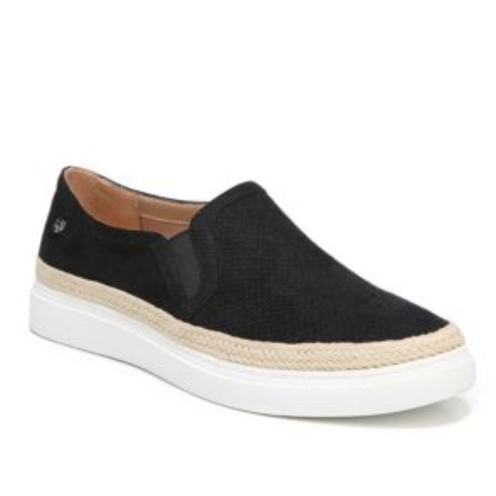 🌸4 FOR $30✨Loma Low Top Sneaker